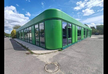 LOCAUX ATYPIQUES A LOUER