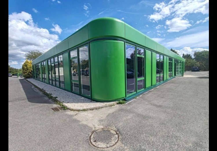 LOCAUX ATYPIQUES A LOUER